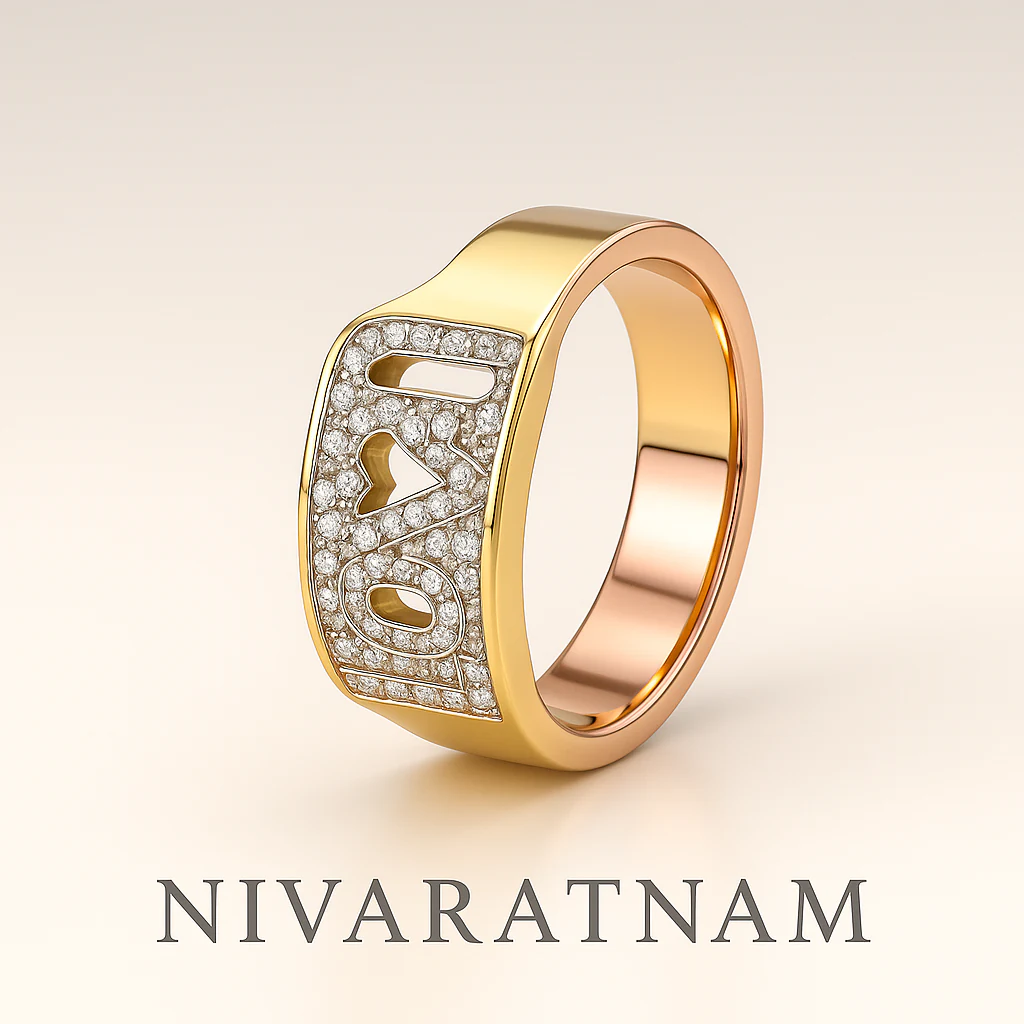 men's ring in yellow gold, three-quarter view