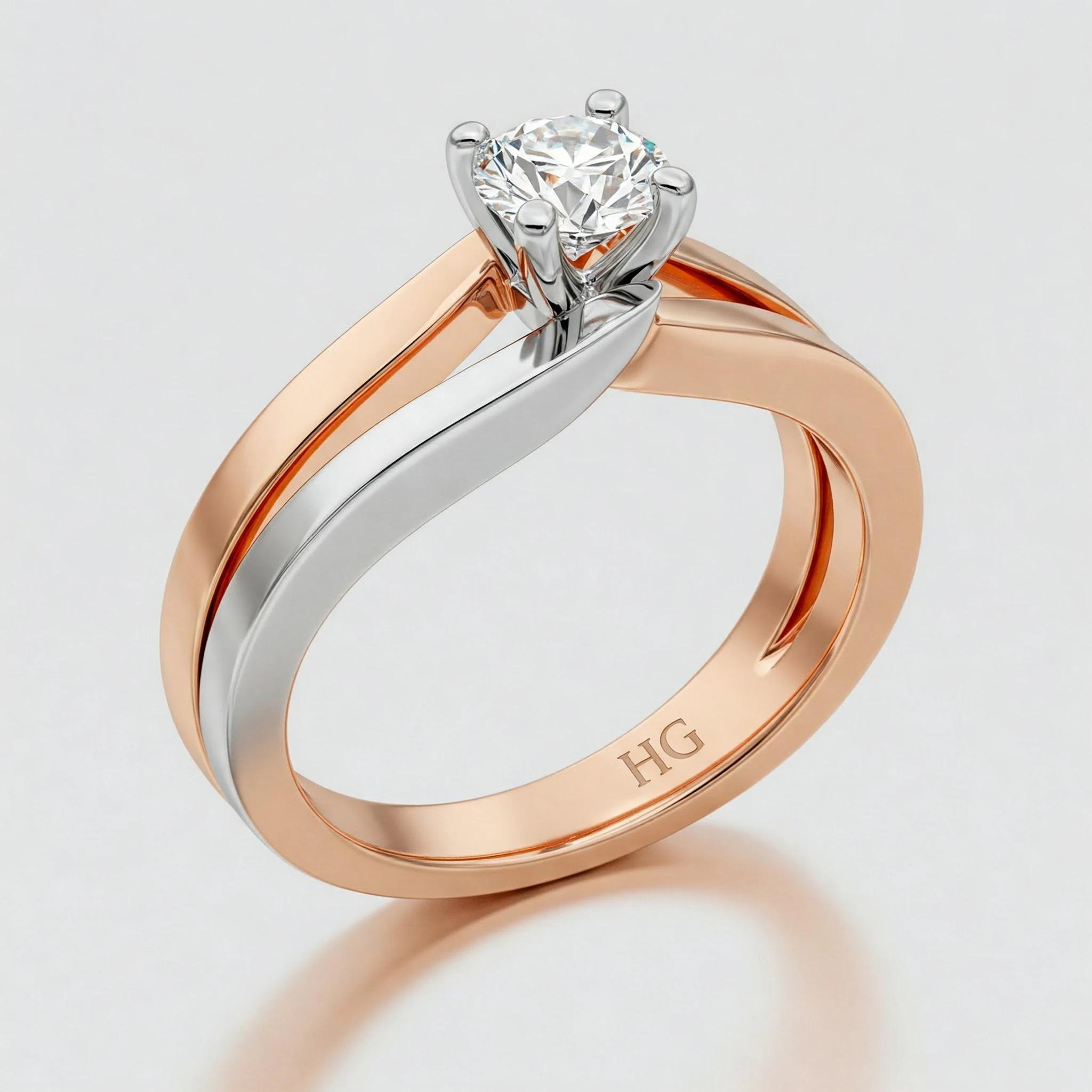 Round ring in two-tone, rear-profile view